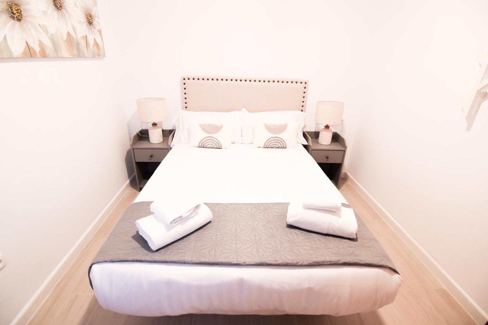 Appartement Letmalaga Cobblestone St. Extérieur photo