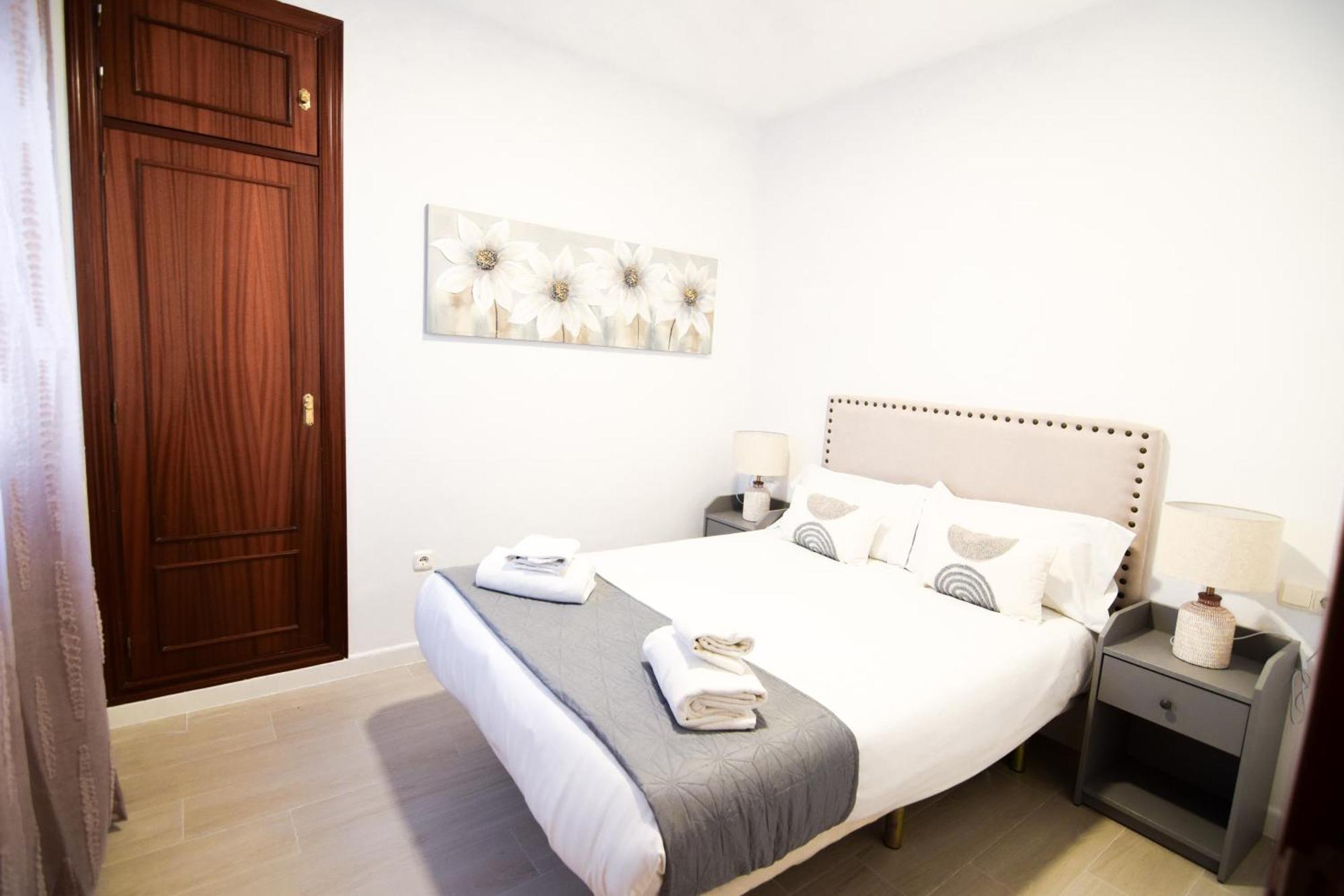 Appartement Letmalaga Cobblestone St. Extérieur photo