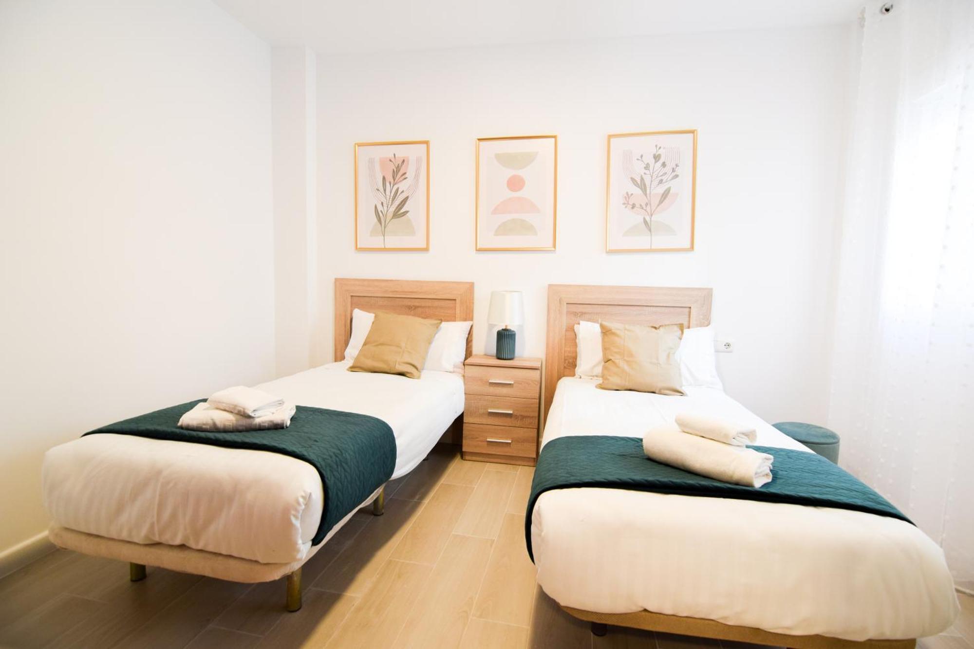 Appartement Letmalaga Cobblestone St. Extérieur photo